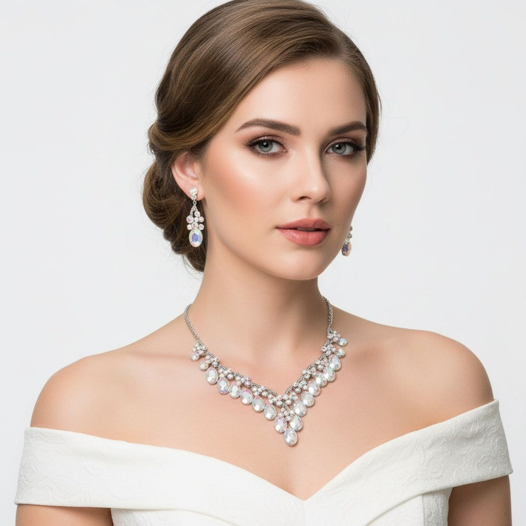 Collar Dramatic Silver Oval Aurbo Crystal Necklace