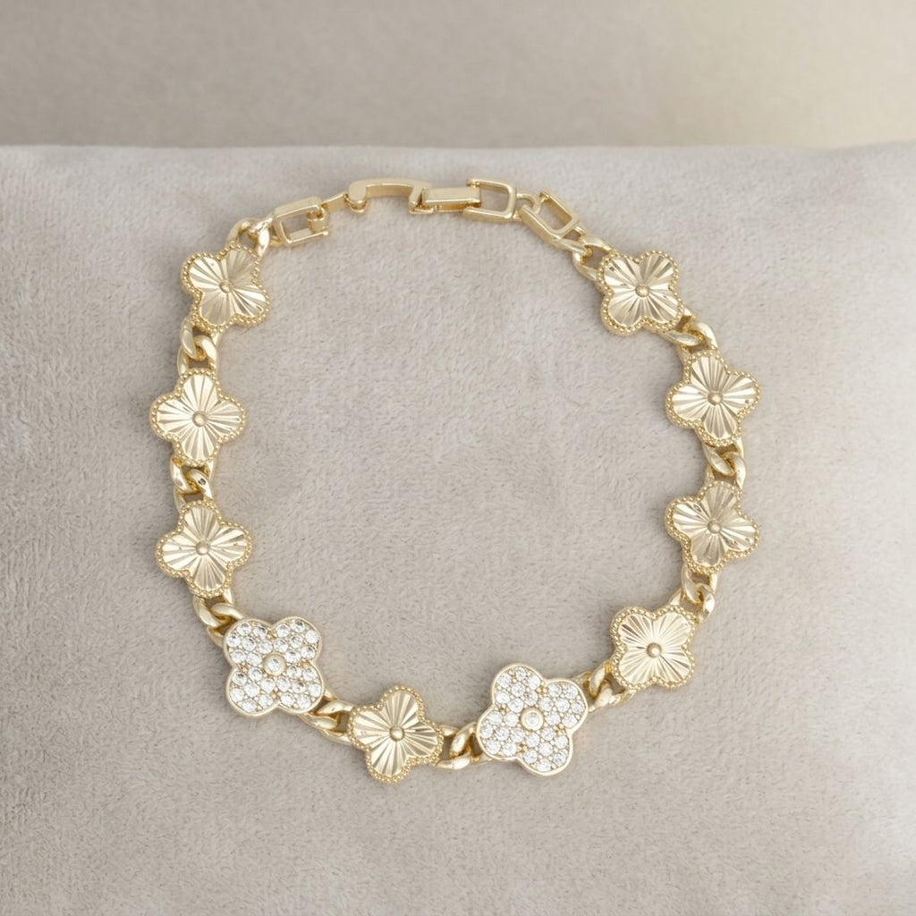 Chain Gold Quatrefoil Clover Link CZ Bracelet