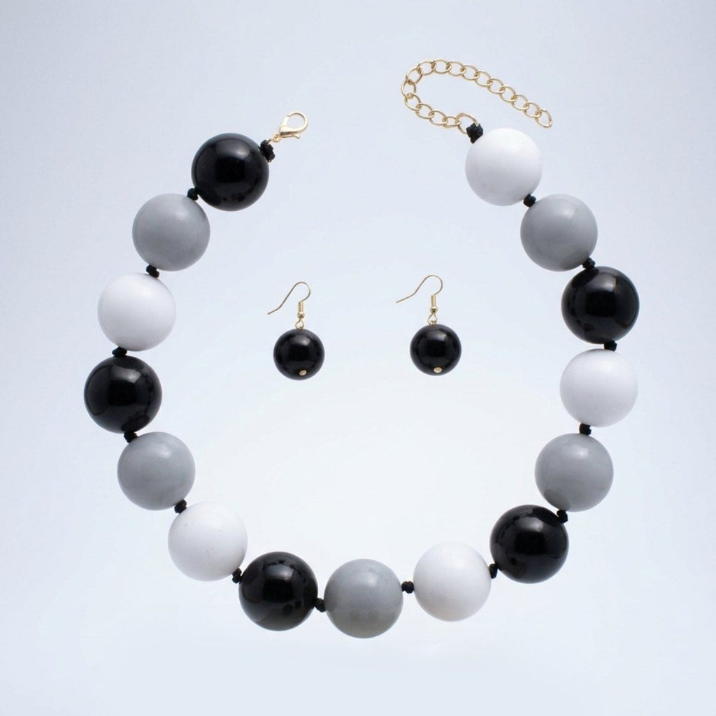 Mod Style Tricolor Black Tone Chunky Bead Necklace