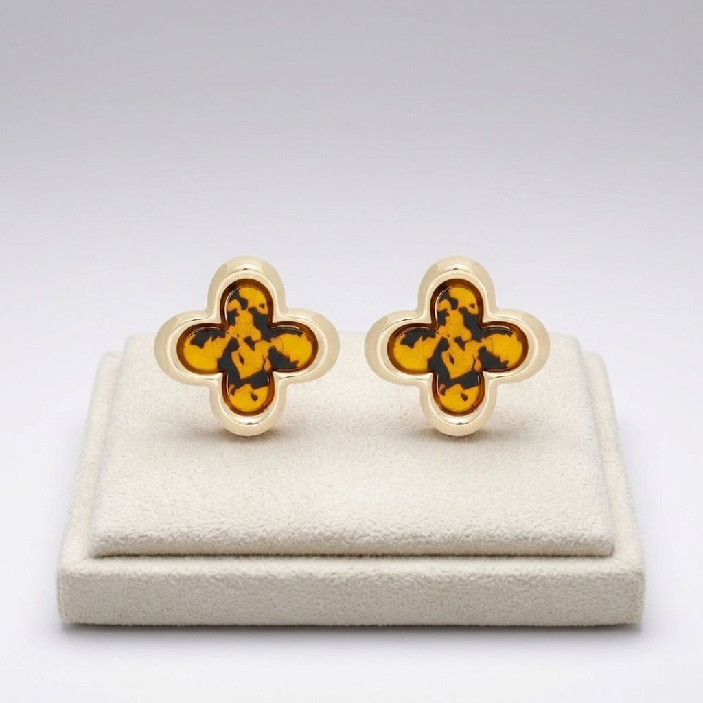 Stud Quatrefoil Brown Tortoiseshell Gold Earrings