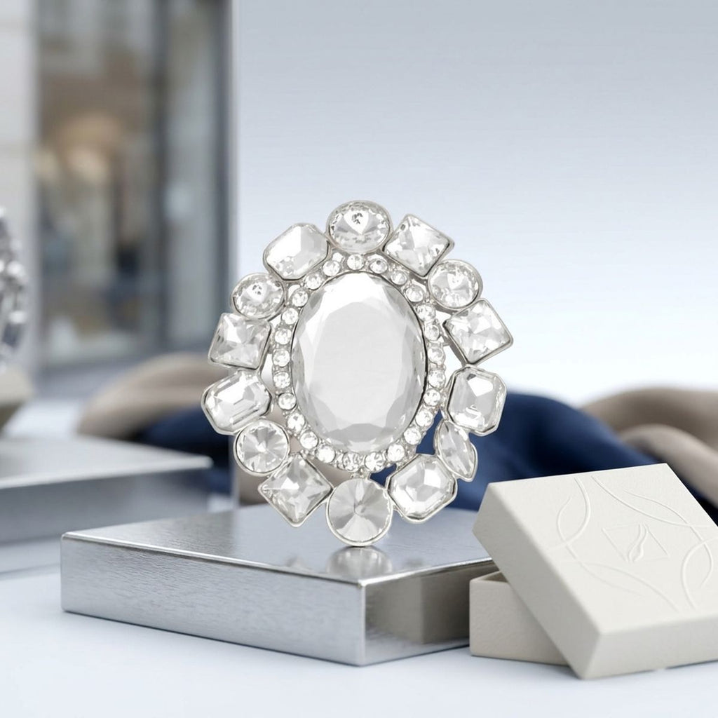 Oval Brooch Silver and Clear Glass Brilliant Pin